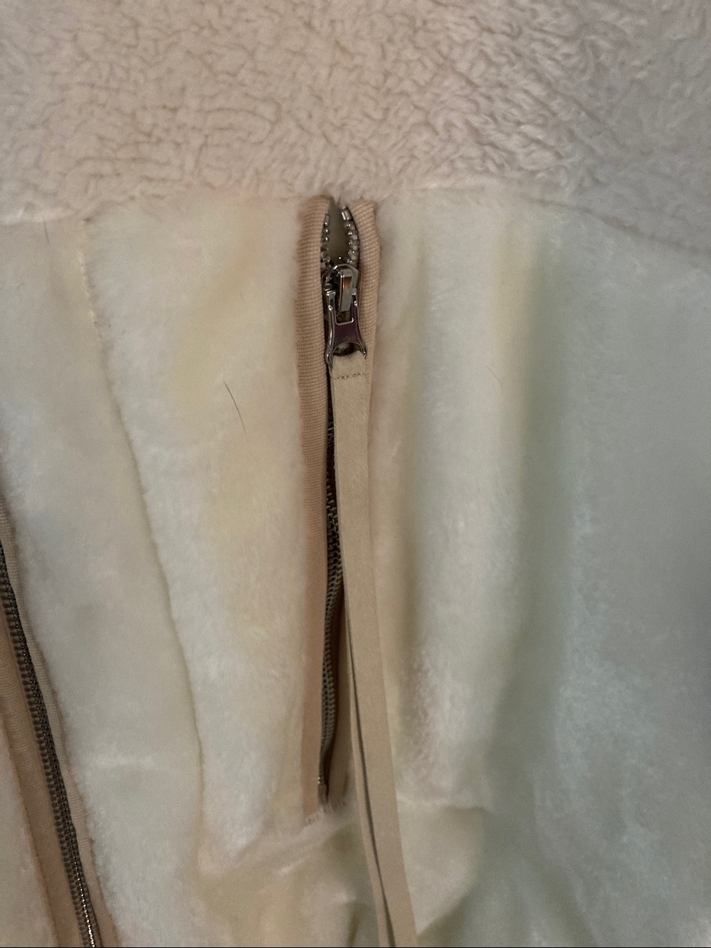 UGG Cream Sherpa Zip Jacket - Picture 4 of 10